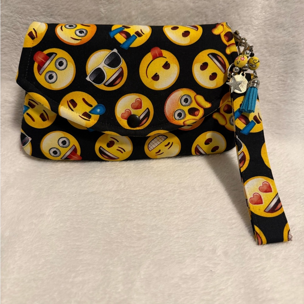 Emoji Vibe Wristlet